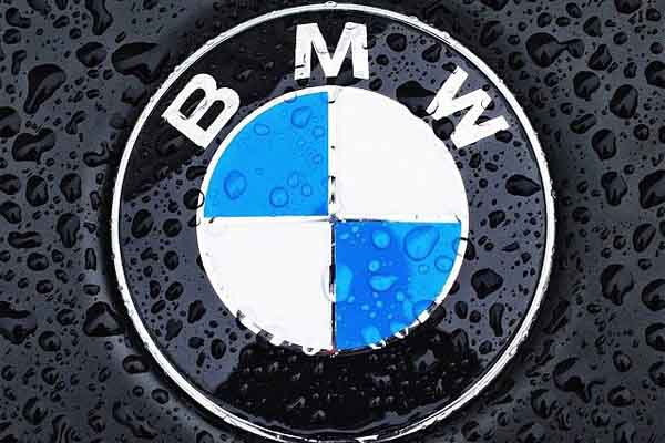 Logo xe BMW: Ý nghĩa và nguồn gốc của thương hiệu hàng đầu thế giới - baoloixe.com