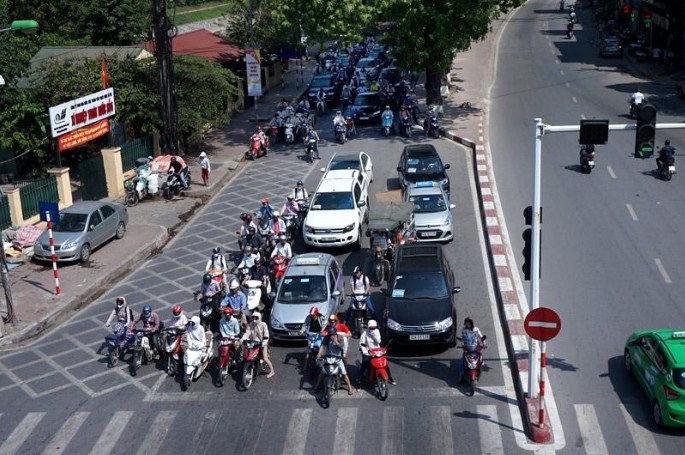 Vượt đèn đỏ là một trong những lỗi phổ biến nhất khi tham gia giao thông